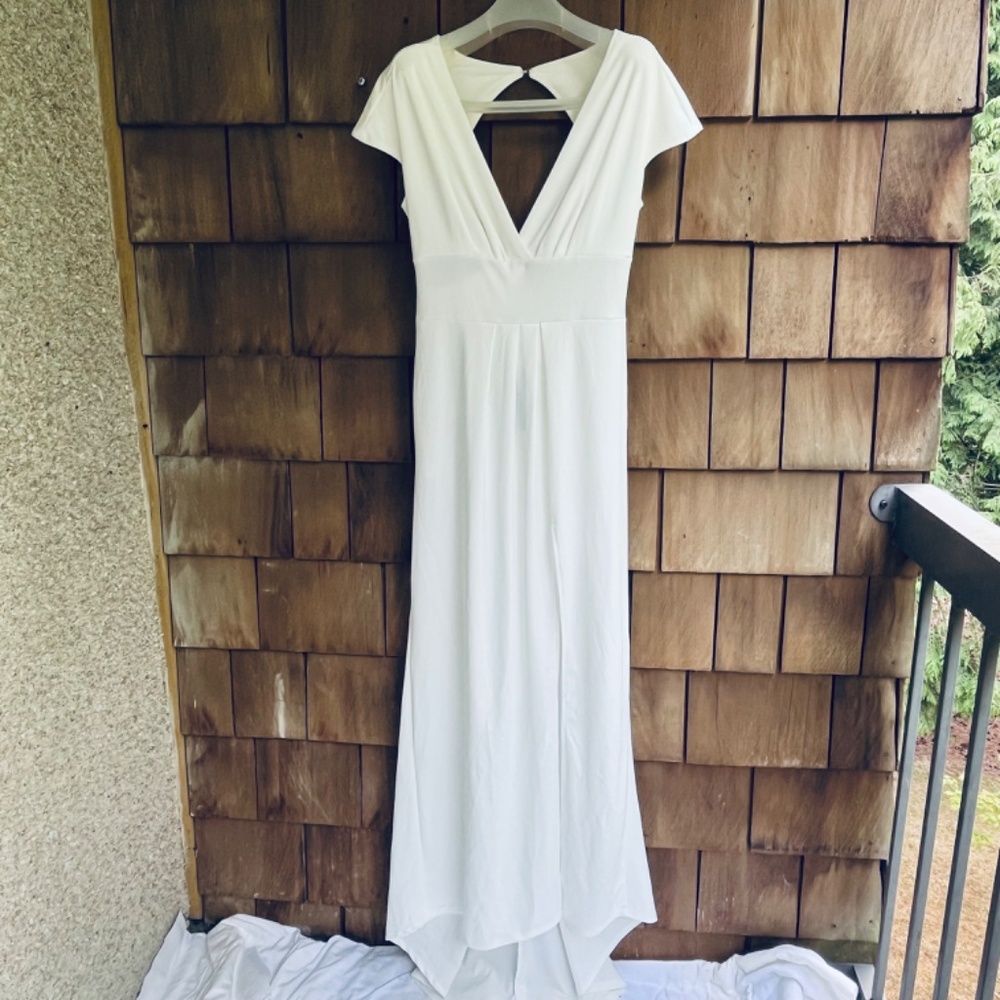 Silvia Rufino Long White Wrap Dress with Train and Side Slit Maxi Women's 12 - Picture 2 of 16